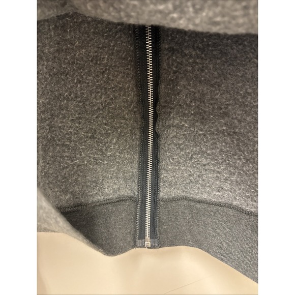 Disney Parks Official Mickey Zip Up Hoodie Men's XXL Grey - Picture 7 of 8